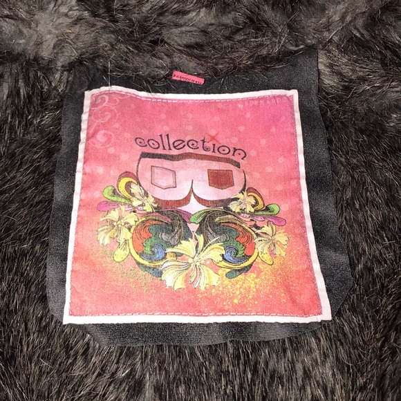 COLLECTIONS faux fur and faux suede vest size XS - Picture 5 of 13